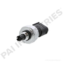 Charger l&#39;image dans la galerie, PAI 450637 NAVISTAR 4051001C2 DUAL FUNCTION A/C SWITCH (PRESS / TEMP)