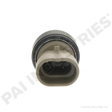 Load image into Gallery viewer, PAI 740233 FREIGHTLINER 22-51296-000 AIR CONDITIONING PRESSURE SWITCH