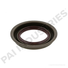 Charger l&#39;image dans la galerie, PAI BOS-7696 MACK 88AX457 DIFFERENTIAL SEAL (CRD 93 / 113) (25624339)