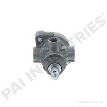 Charger l&#39;image dans la galerie, PAI LPP-3592 MACK 745-276566 PUSH PULL VALVE (PP-1) (276566, 276580)