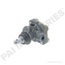 Charger l&#39;image dans la galerie, PAI LPP-3592 MACK 745-276566 PUSH PULL VALVE (PP-1) (276566, 276580)