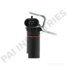 Cargar imagen en el visor de la galería, PAI 050701 CUMMINS 4921601 CRANKSHAFT POSITION SENSOR (ISB)