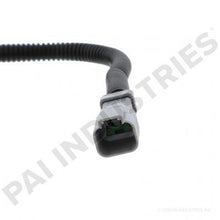 Charger l&#39;image dans la galerie, PAI 180122 CUMMINS 5260632 FUEL PUMP (IN-LINE) (12 VDC) (3955116, 3968187, 3968188)