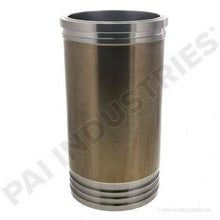 Cargar imagen en el visor de la galería, PAI 361611 CATERPILLAR 1105800 CYLINDER LINER (3300 / 3306)