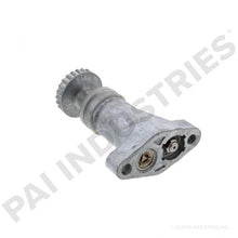 Charger l&#39;image dans la galerie, PAI 380150 CATERPILLAR 1052508 HAND PRIMER PUMP (3300 / 3400)