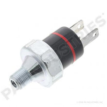 Load image into Gallery viewer, PAI 740251 FREIGHTLINER FSC1749-1907 AIR PRESSURE SWITCH (NO) (70 PSI)