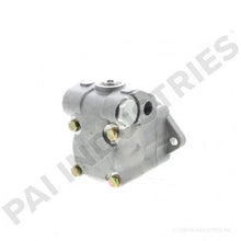 Load image into Gallery viewer, PAI 741424 FREIGHTLINER 14-19269-000 POWER STEERING PUMP (LH) (2175 PSIG)