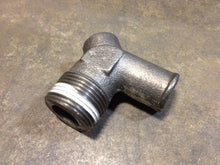 Load image into Gallery viewer, 8924316 GENUINE DETROIT DIESEL® ELBOW (90 DEG) (1&quot; PIPE TO 1.00&quot; HOSE) (5107582)