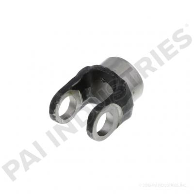 PAI 960062 DANA 10-4-183 STEERING END YOKE (ISR) (1-1/4" SHAFT) (1000) (USA)