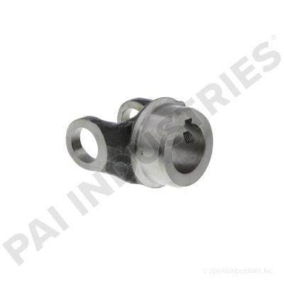 PAI 960062 DANA 10-4-183 STEERING END YOKE (ISR) (1-1/4" SHAFT) (1000) (USA)