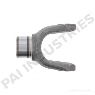 PAI 960122 DANA 6-4-4591 YOKE (BP) (1700, 1710) (NAV 1662254C91)