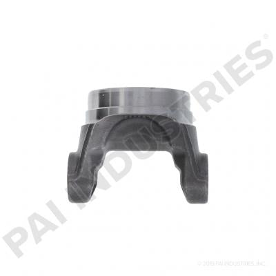 PAI 960130 DANA 3-28-557 YOKE (OSR) (1410) (ROK 141N28557)