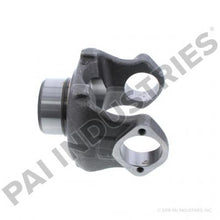 Cargar imagen en el visor de la galería, PAI BCY-6822 MACK 2104-646411X BEARING PLATE YOKE (6-4-6411X)