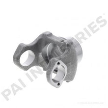 Cargar imagen en el visor de la galería, PAI BCY-6827 MACK 171MU52P31 BEARING PLATE YOKE (1700 / 1710)