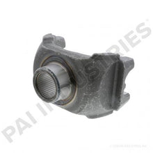 Load image into Gallery viewer, PAI 960102 MACK 181MU51P12 HALF ROUND END YOKE W/DUST SHIELD