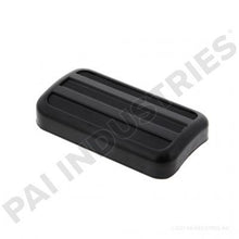 Cargar imagen en el visor de la galería, PACK OF 4 PAI FPD-1585 MACK 6MX18 CLUTCH PEDAL PAD (BLACK RUBBER)