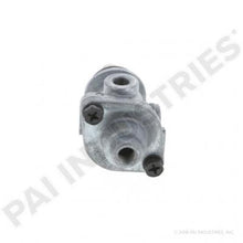 Charger l&#39;image dans la galerie, PAI LPP-3611 MACK 745-287238 PUSH PULL VALVE (287238, 745-287238, 1692934C91)