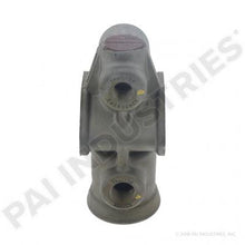 Cargar imagen en el visor de la galería, PAI LPV-3591 MACK 20QE377 20QE377 TP-3 TRACTOR PROTECTION VALVE